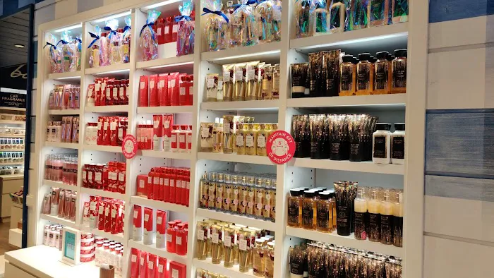 Bath & Body Works 3