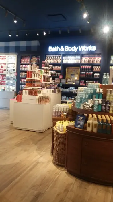 Bath & Body Works 9