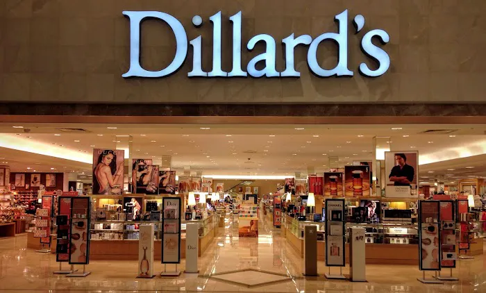 Dillard's: Coastal Grand 4