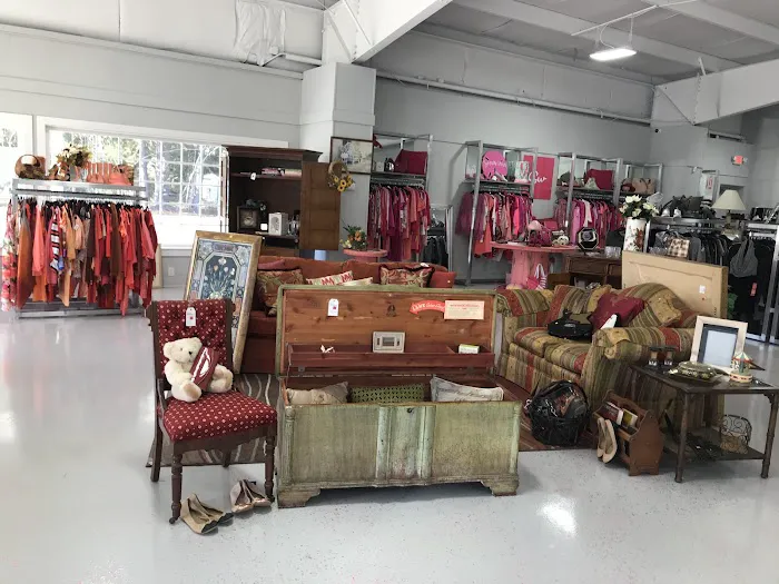 GW Boutique (Goodwill Boutique) 2