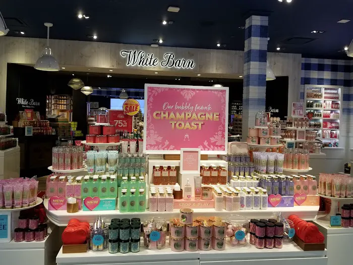 Bath & Body Works 2