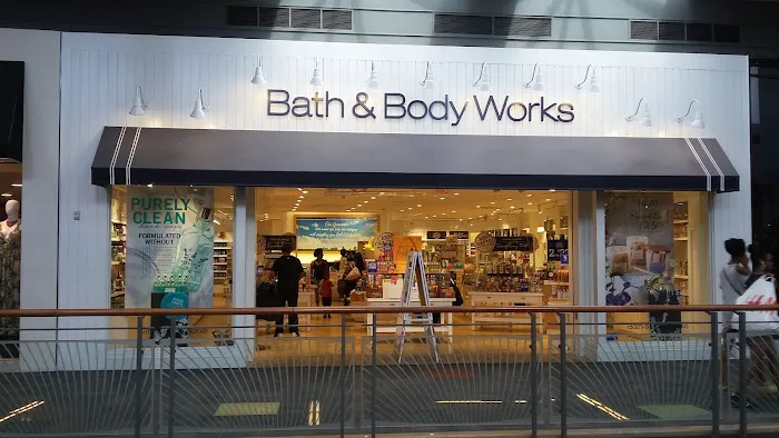 Bath & Body Works 4