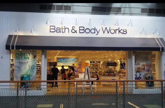 Bath & Body Works 1