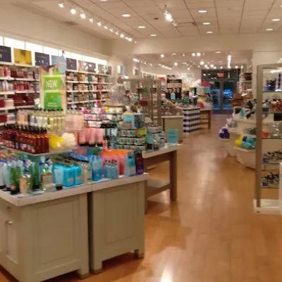 Bath & Body Works
