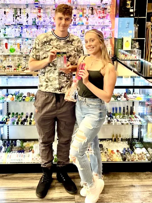 Lotus Vape & Smoke Shop - FortMyers & Naples 7