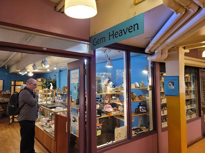 Gem Heaven Spiritual Store 4