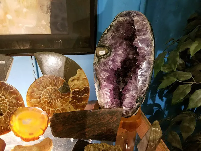 Gem Heaven Spiritual Store 9