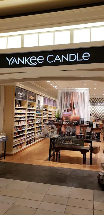 The Yankee Candle 1