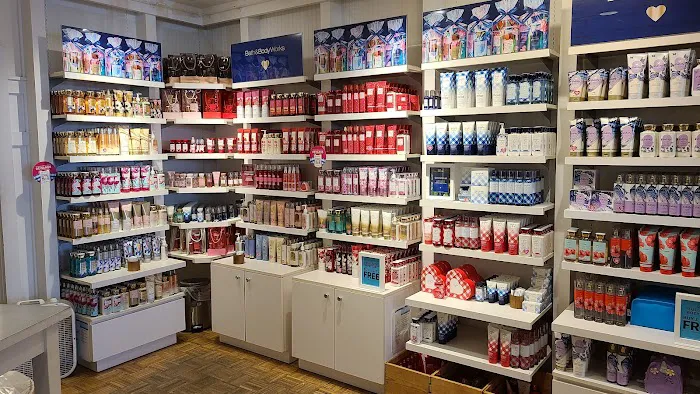 Bath & Body Works 7