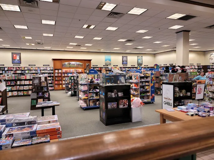 Barnes & Noble 1