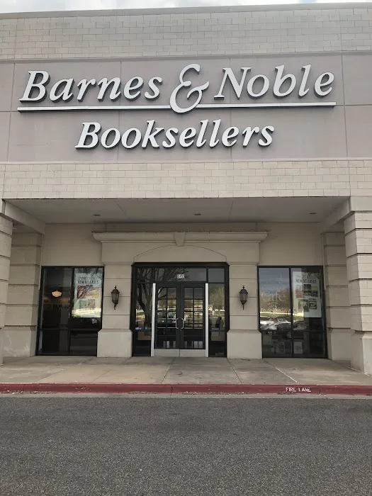 Barnes & Noble 4