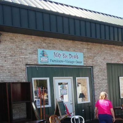 Alley Kat's Curiosity Shoppe