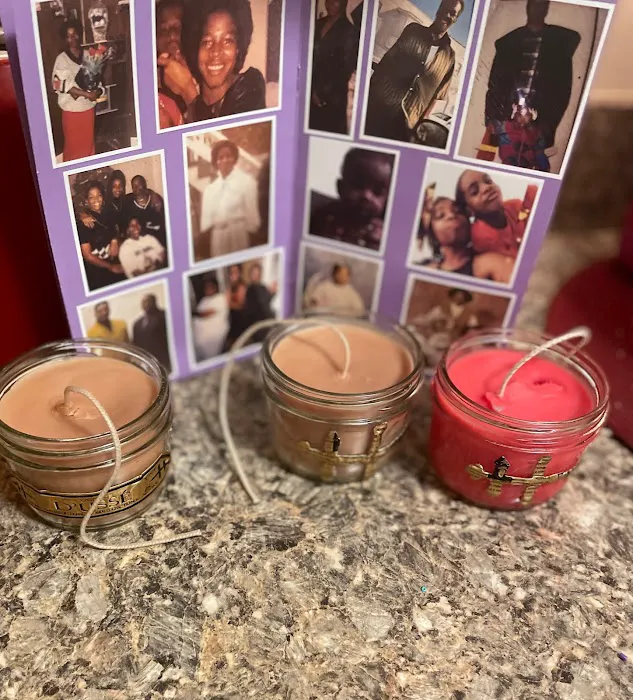 Debz Euphoria Candles LLC 5