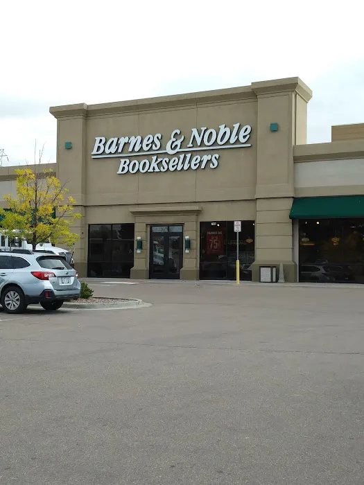 Barnes & Noble 3