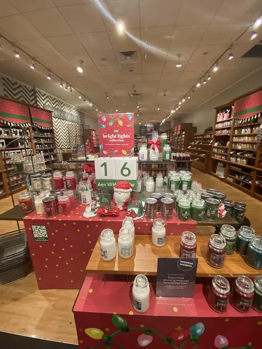 Yankee Candle 9