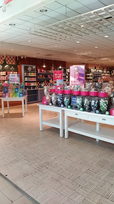 Bath & Body Works 4