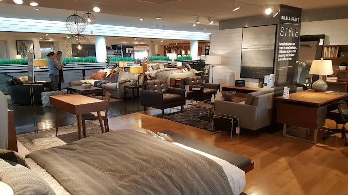 Crate & Barrel 3