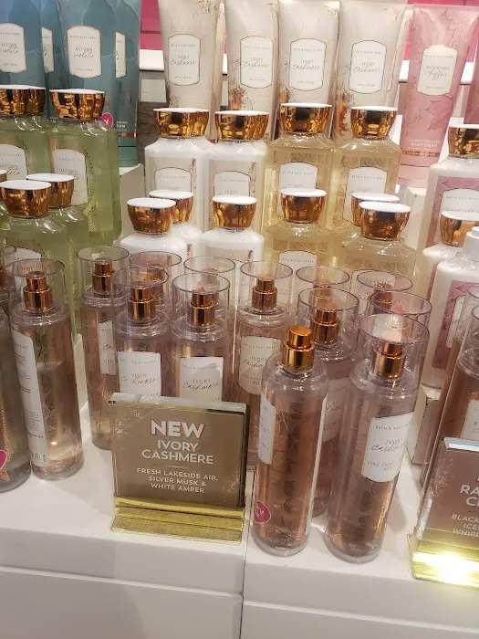 Bath & Body Works 8