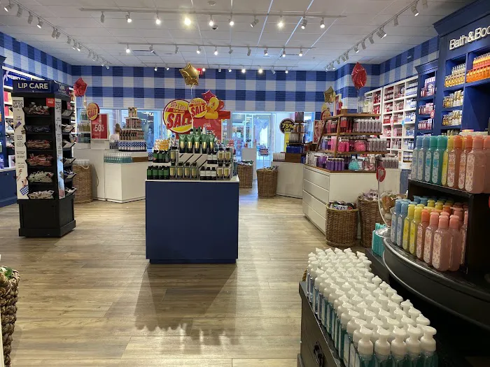 Bath & Body Works 1