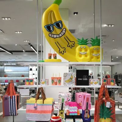 Bloomingdale's