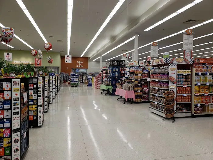 Hy-Vee Grocery Store 7