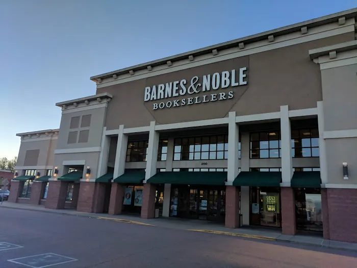 Barnes & Noble 1