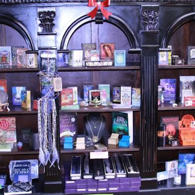 Cosmic Closet , Psychic readings & Gift shop