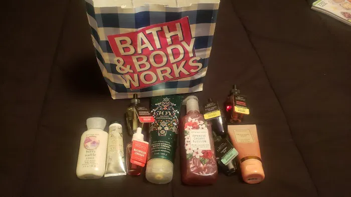 Bath & Body Works 6