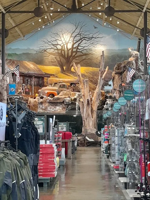 Bass Pro Shops 3