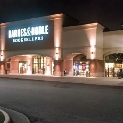 Barnes & Noble