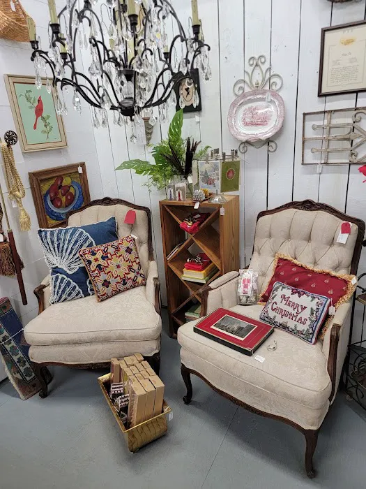 Southern Antiques and Accents 4