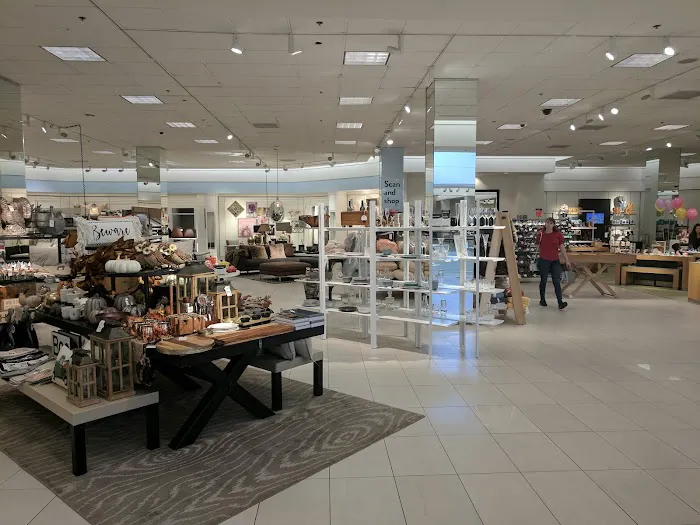 Nordstrom Southcenter 9