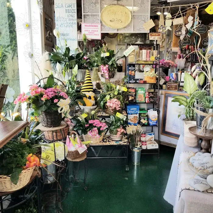 Sparrows Nest Flower Shop LLC 0