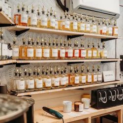 Pour | Candle Bar + Chandlery ico