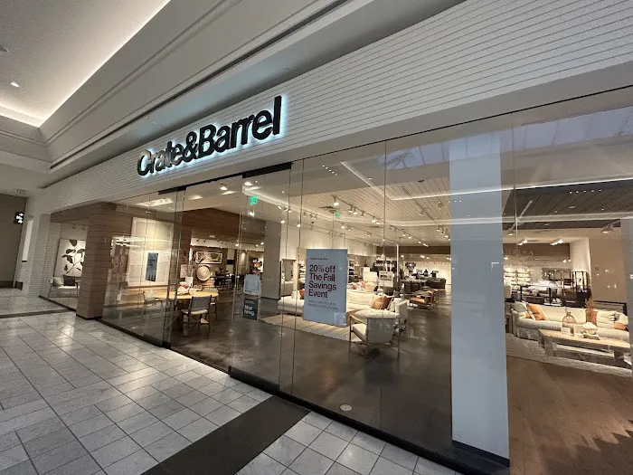 Crate & Barrel 4