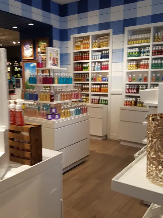 Bath & Body Works 7