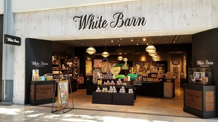 The White Barn Candle Co. 3