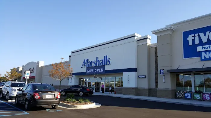 Marshalls & HomeGoods 6