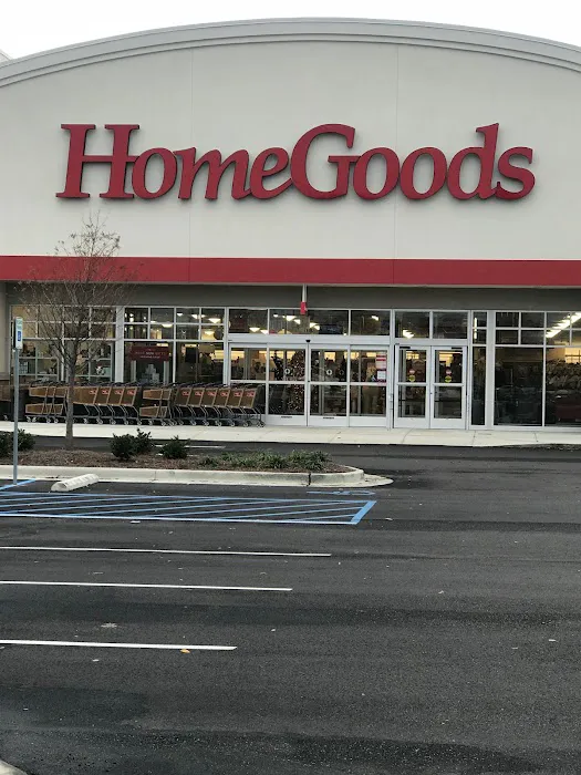 Marshalls & HomeGoods 3