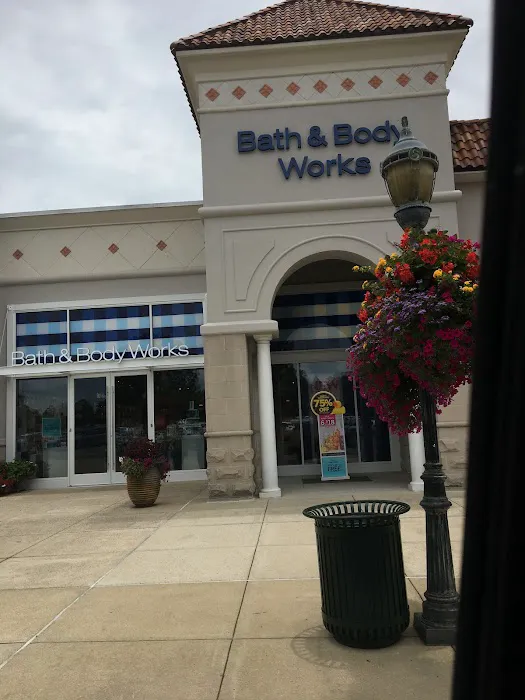 Bath & Body Works 9