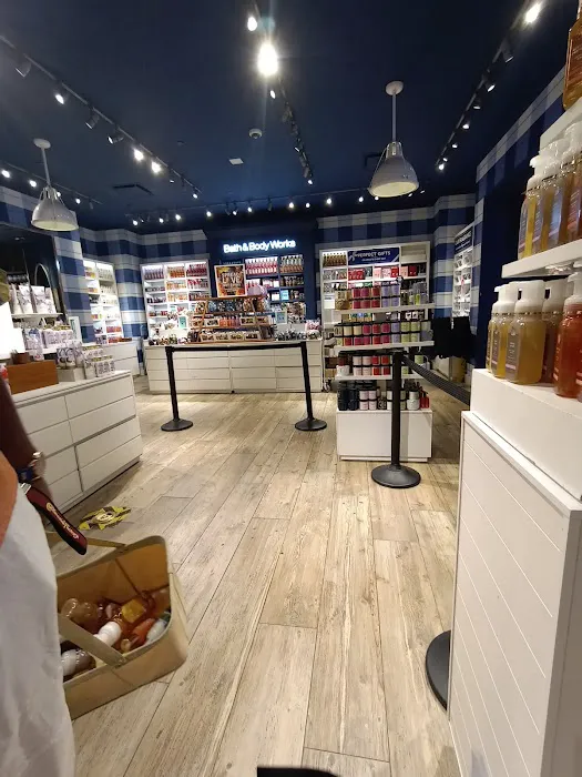 Bath & Body Works 2