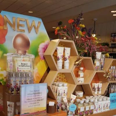 Bath & Body Works