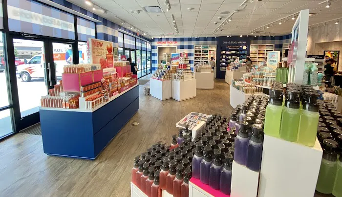 Bath & Body Works 1