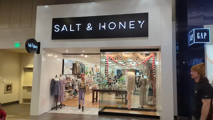 Salt & Honey Market Fashion Place 0