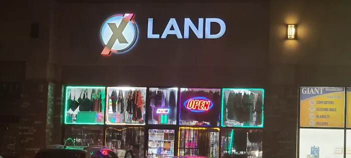 X-Land Vape/Smokeshop 6