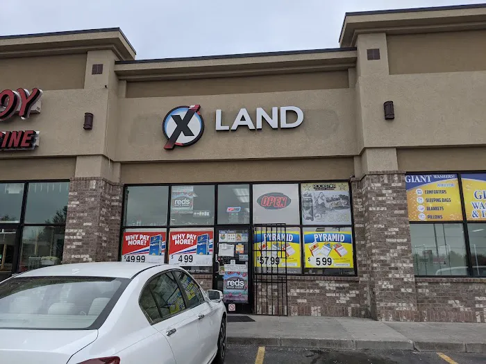 X-Land Vape/Smokeshop 4