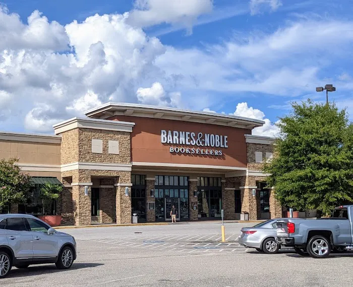 Barnes & Noble 6