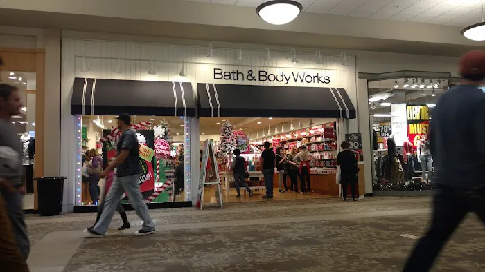 Bath & Body Works 2