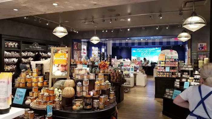 Bath & Body Works 2