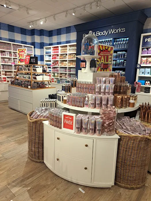 Bath & Body Works 9